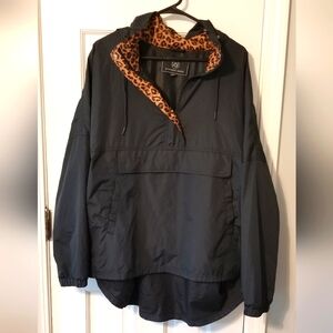 Lauren James 1/2 Zip pullover rain jacket XXL, black w/ animal print collar
